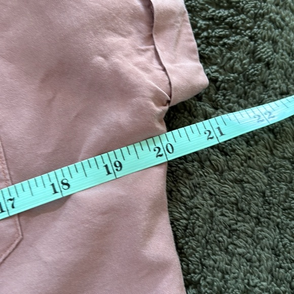 Thread & Supply boxy crop button up size small PINK - Picture 5 of 7